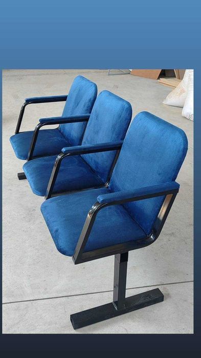 Уч ўринли стул (Скамья трехместная на металлокаркасе)