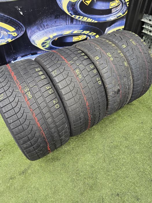 Set 255.40.20  295.35.20 pirelli m+s