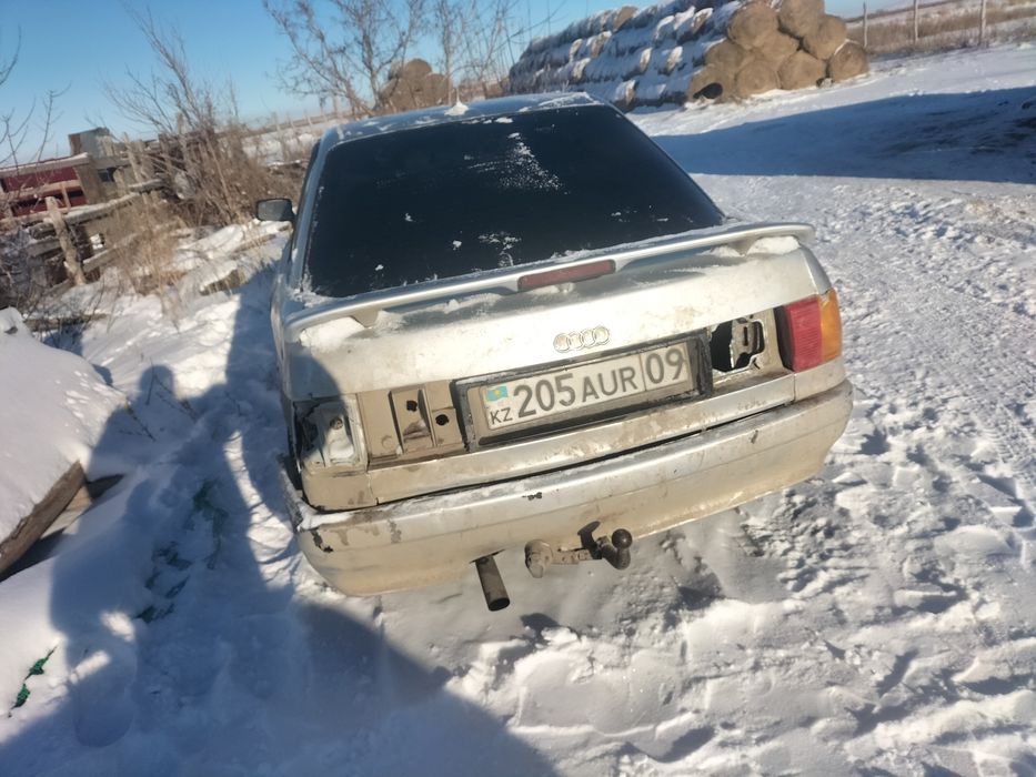 Продаю Ауди Б3 80