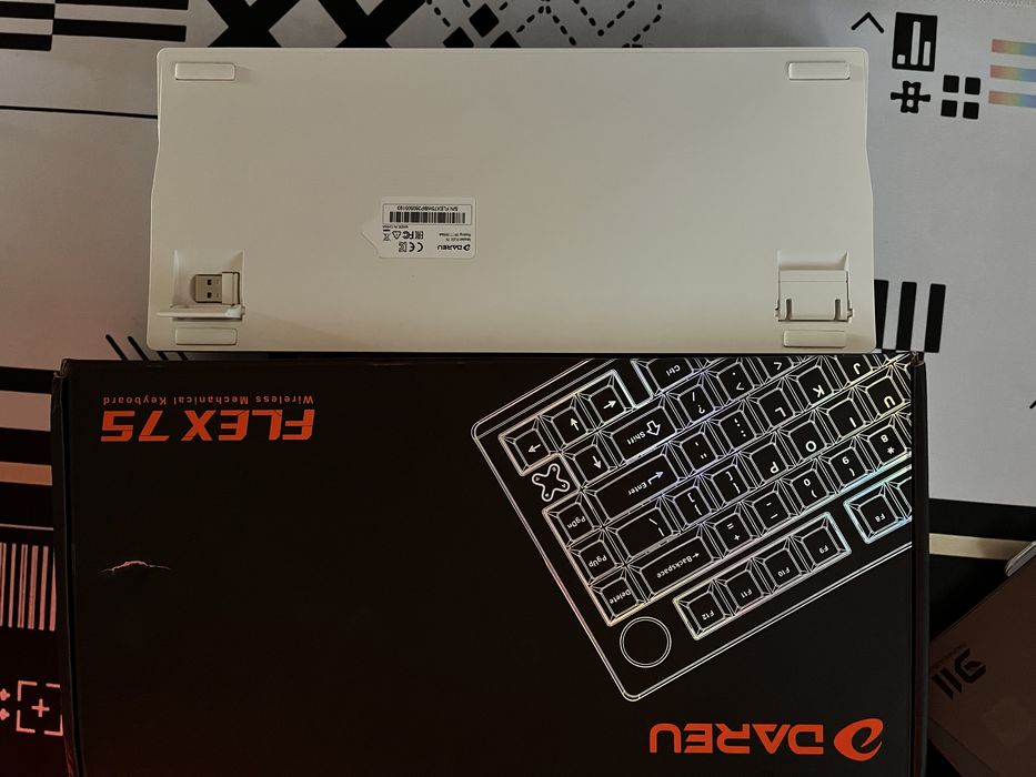 Продаётся клавиатура FLEX 75.