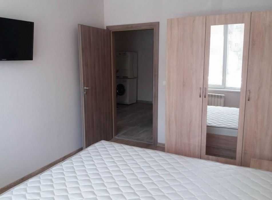 Дава се под наем Двустаен апартамент в София, Красна поляна 2 - 56 кв.м за 255 € - Снимка #1