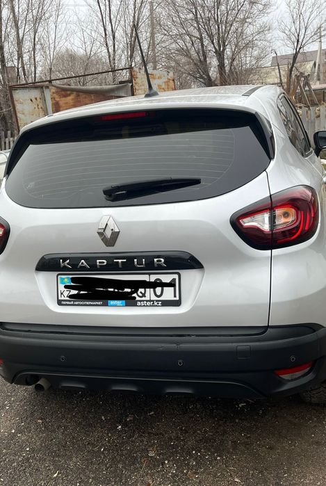 Автомашина Рено каптюр 2021 года