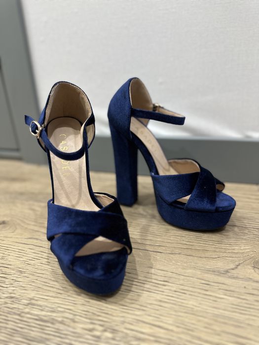 Туфли на платформе