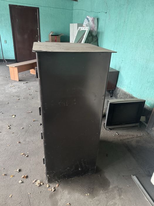 Продам сейф