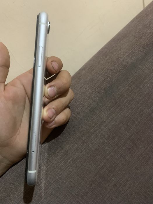 Iphone 12 sotiladi