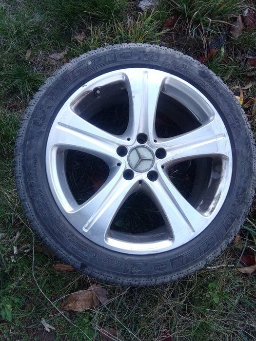 Комплект лети джанти 18ки Оригинални за Мерцедес със Зимни Гуми