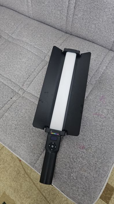 Продам лампу rgb, новая пользовались 3 раза