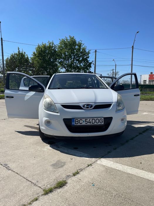 Hyundai i20 Benzina, 1.2 4 cilindri 2011