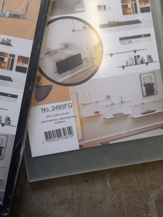 3 Rafturi/polite de sticla