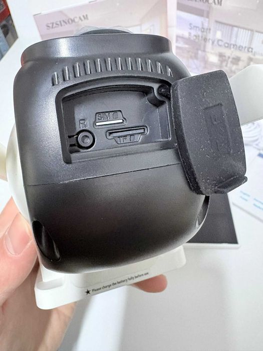 Camera Supraveghere 4G Panou solarZoom 10x Alarma Rezolutie 4K Sd-64Gb