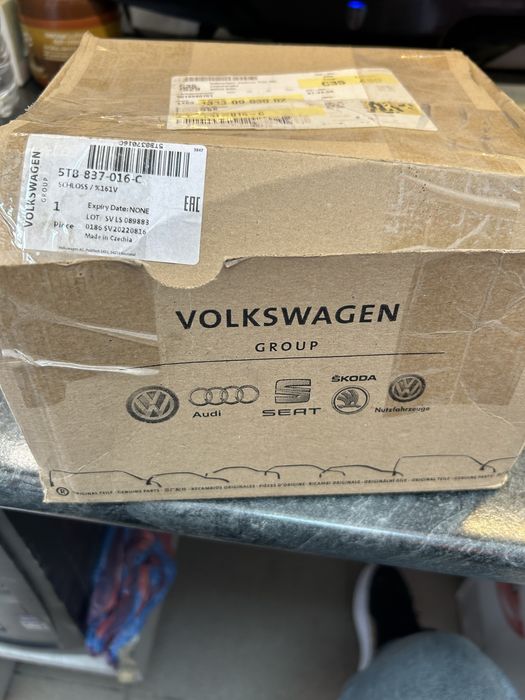 Оригинална брава на врата (VW Caddy,Passat B8,Audi Q3