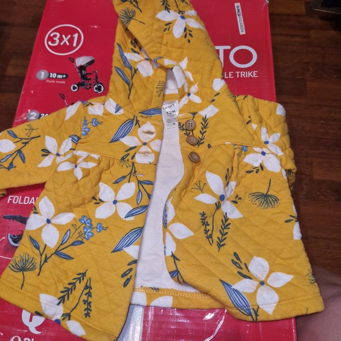 Продам детские  вещи