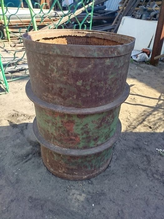 Продам железную бочку