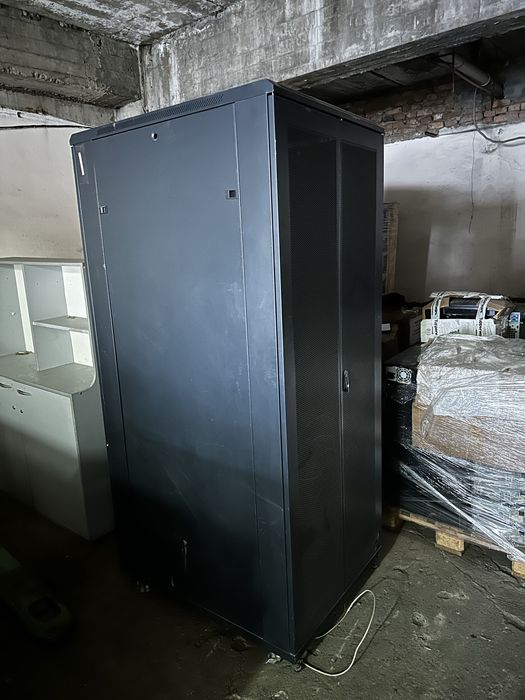 Сервер Dell PowerEdge T320 V3, серверные шкафы