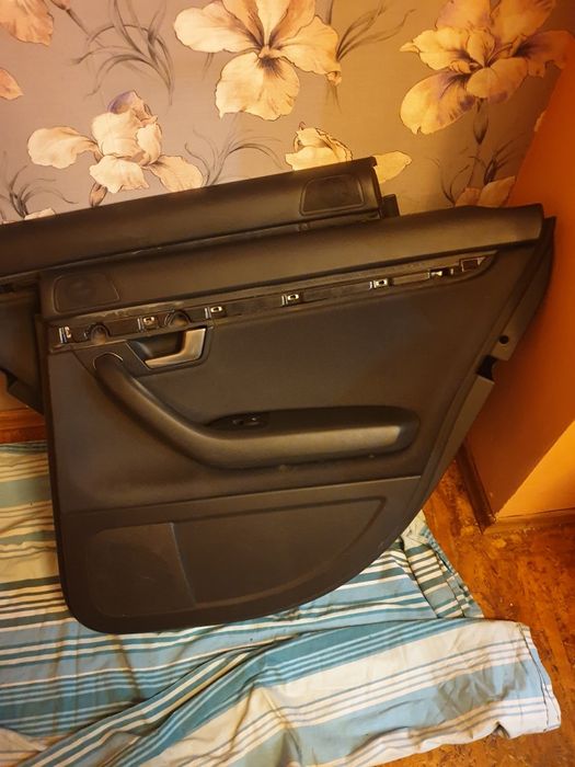 Кори за врати за А4 Б6,Б7