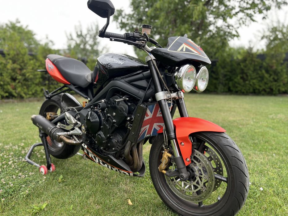 Triumph street triple 675 R