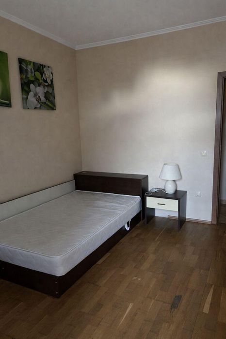 Тристаен апартамент под наем в ж.к. Бояна, 2220600