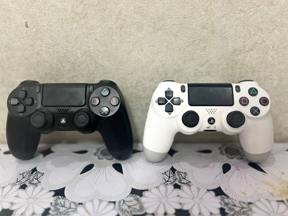 Срочно продается PS4slim!ЕВРОПА РЕГИОН!! 8игр(+2-3 еще можно)