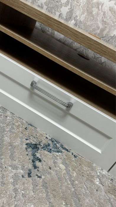 Тумба под телевизор