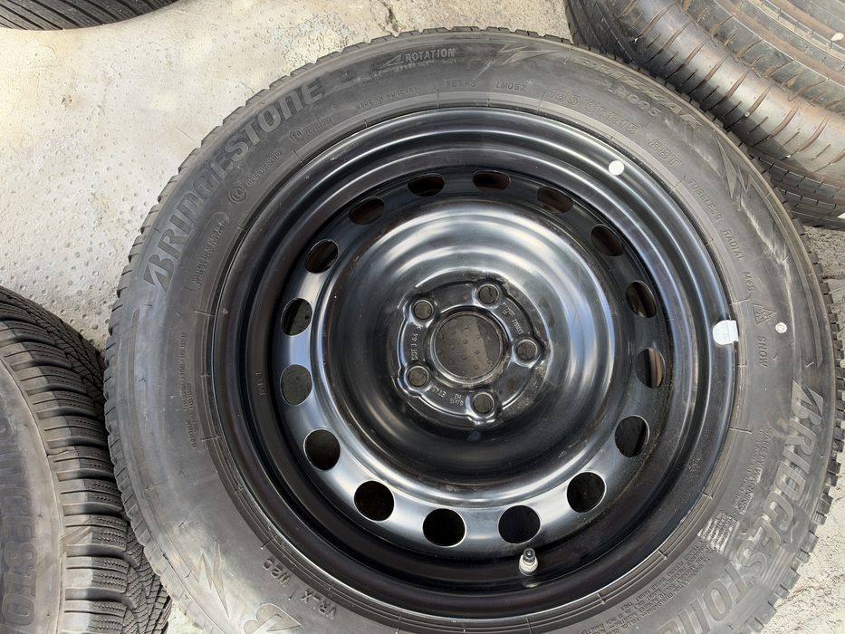 4бр. КАТО НОВИ Зимни Гуми 185/65R/15 -BRIDGESTONE/DOT:4622- С 15” Железни Джанти 5х100 за -TOYOTA/LEXUS/SUZUKI- 6.0Jx15H2, ET45