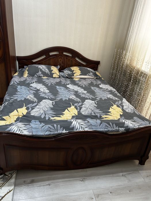 Продам кровать и шкаф