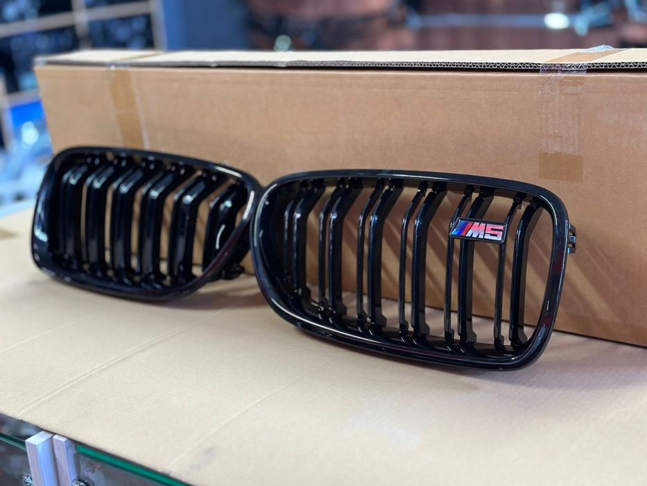 Решетка радиатор BMW G30 M5