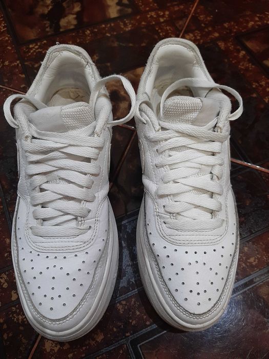 Vand adidas dama Nike Court Vision alb, 39