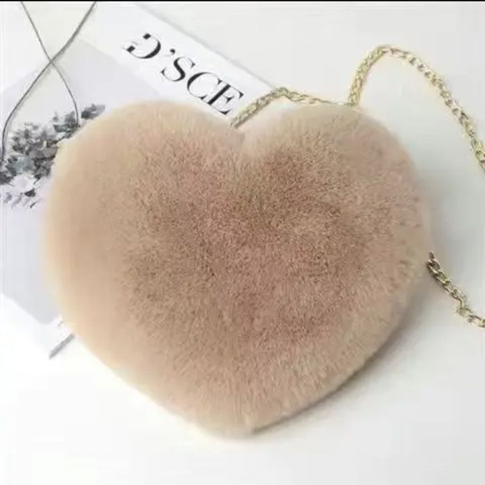 Gentuta in forma de INIMA