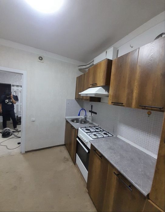 Сдается 2 ком Сергели 5 А. метро 3 бекат