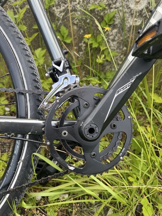 Велосипед Specialized М размер