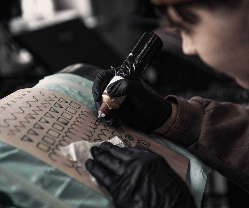 Курс по Пиърсинг майстор / Тату майстор