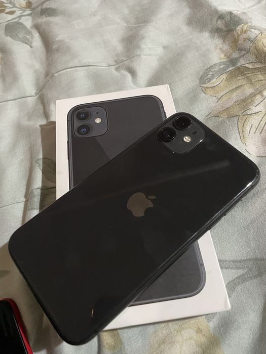 iPhone 11 продам