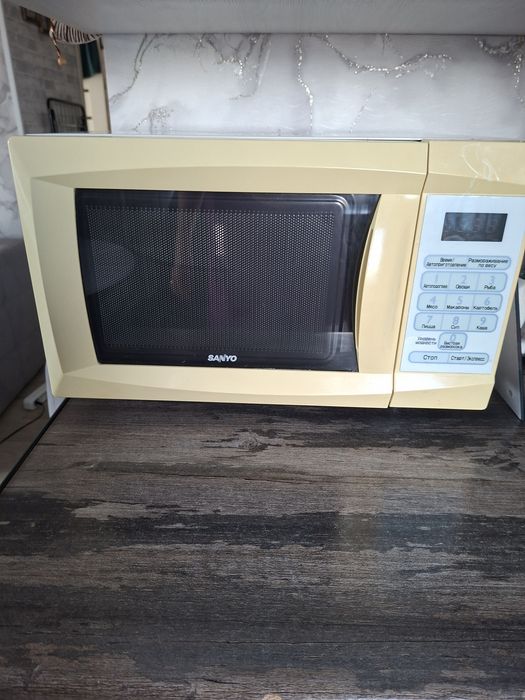 Продам  микроволновку