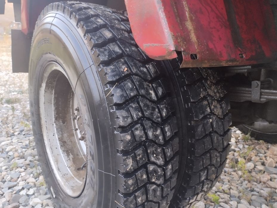 Продам отличный самосвал