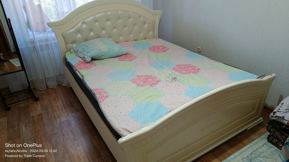 Продам двухместную кровать