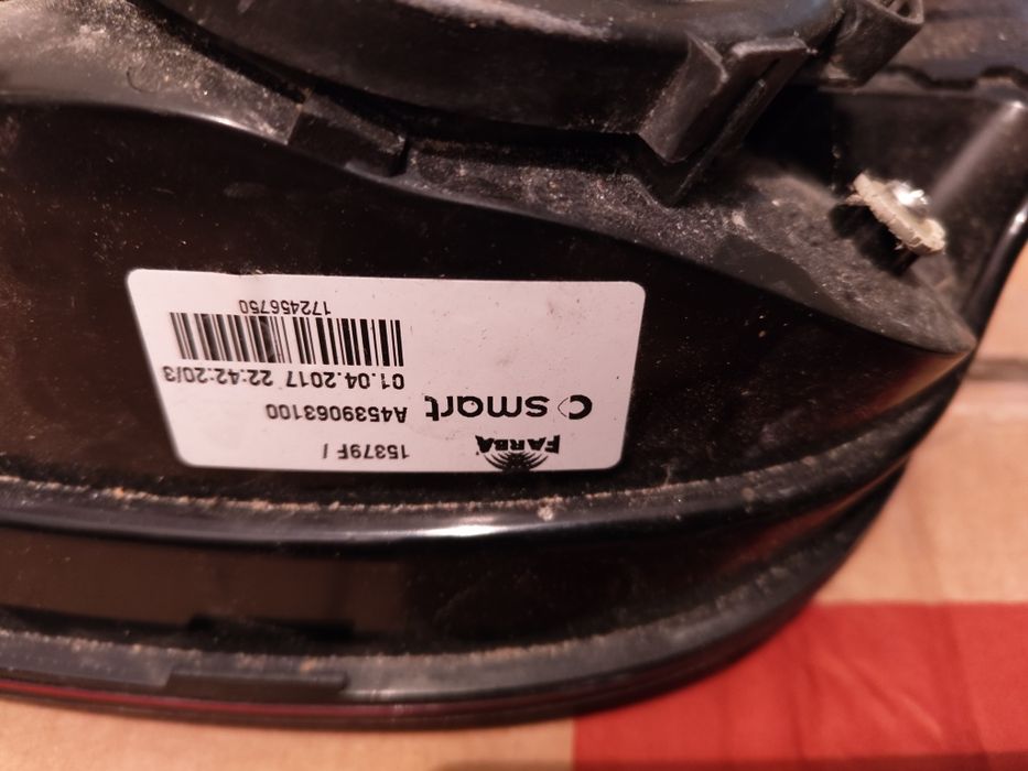 Ляв и десен стоп за Smar ForFour/ForTwo 453