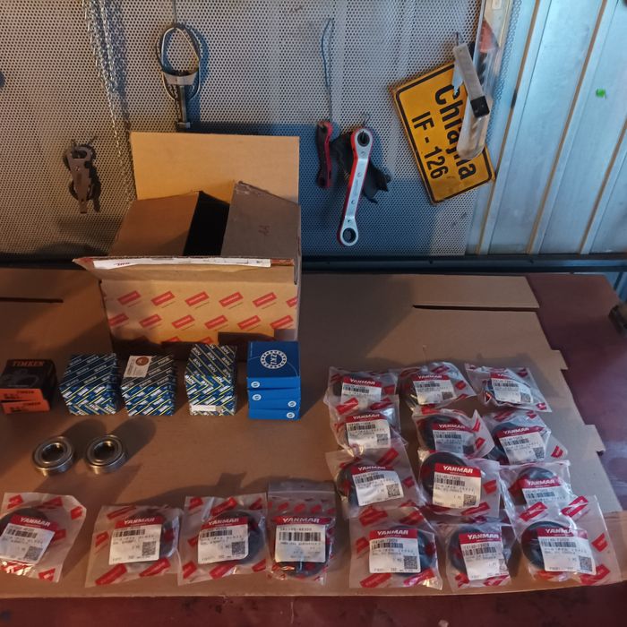 Kit complet de semeringuri tren de rulare pentru Yanmar Sv 15