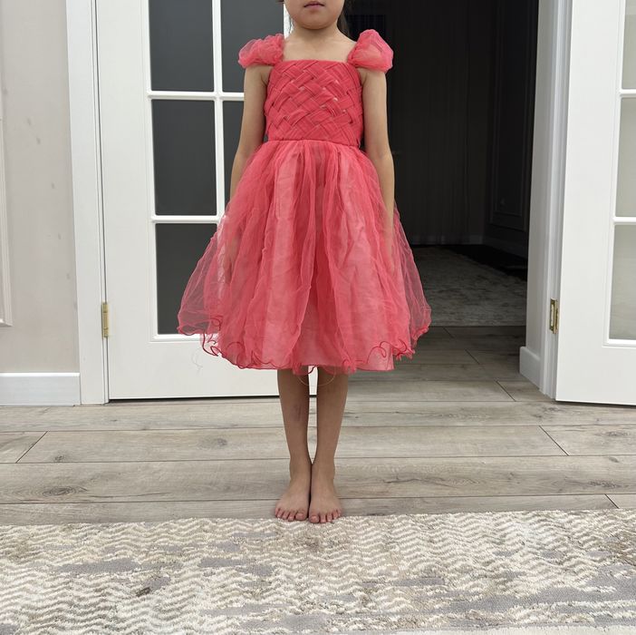 көйлек сатылады. 5,6жасқа