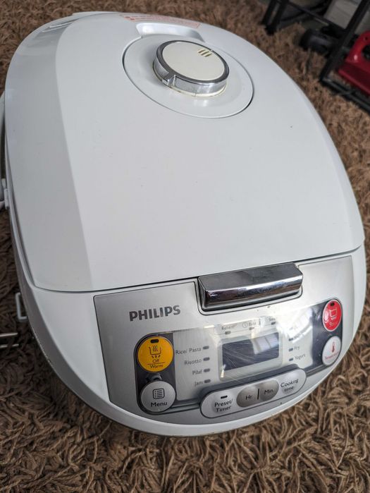 Мултикукър Philips HD 3037
