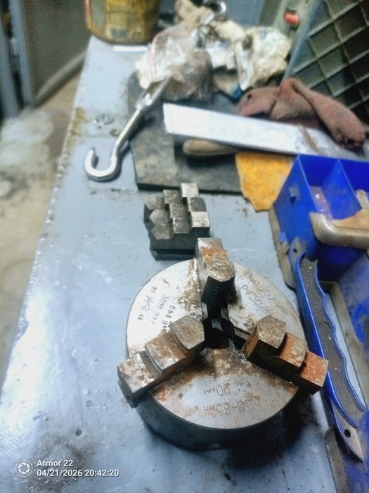 Патрон токарный 100 мм