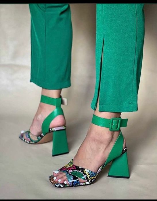 Продам обувь обсалютно новые