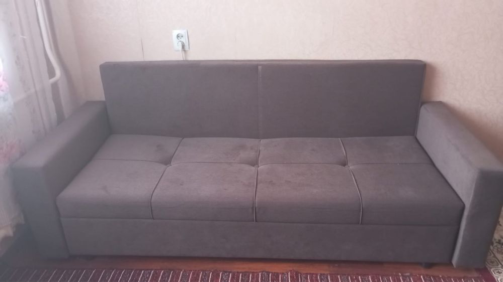 Продам диван. Срочно из за переезда