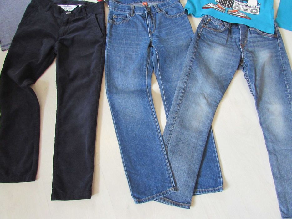 Фирмени дрешки за 7 год.