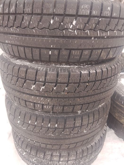 Продам  резина с дисками