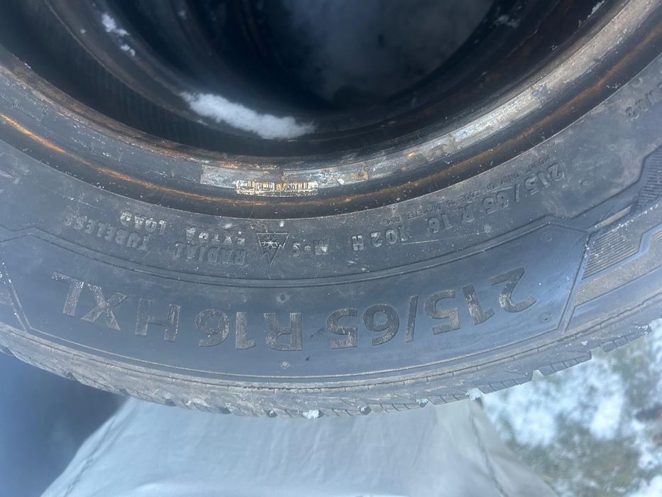 Cauciucuri iarna 215x65