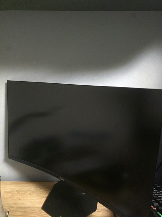 Monitor Dell 27 de inch