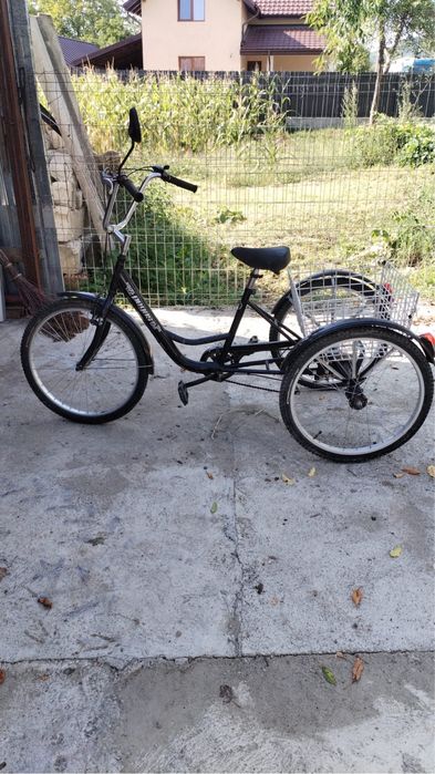 Bicicleta (3 roti) cu 6 viteze- ideală pentru plimbări și cumpărături