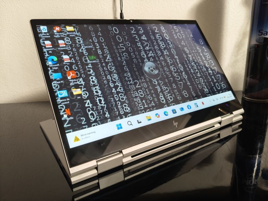 Laptop hp     EliteBook x360 g7