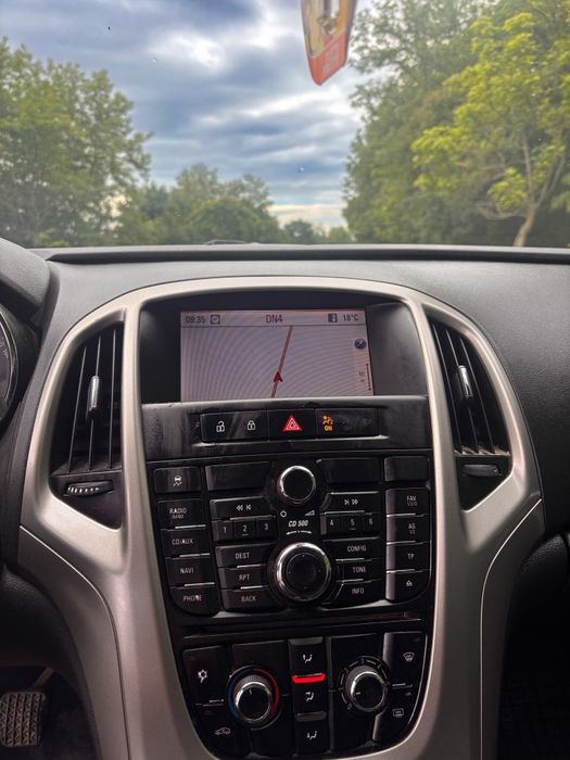 Se vinde ! Opel Astra J