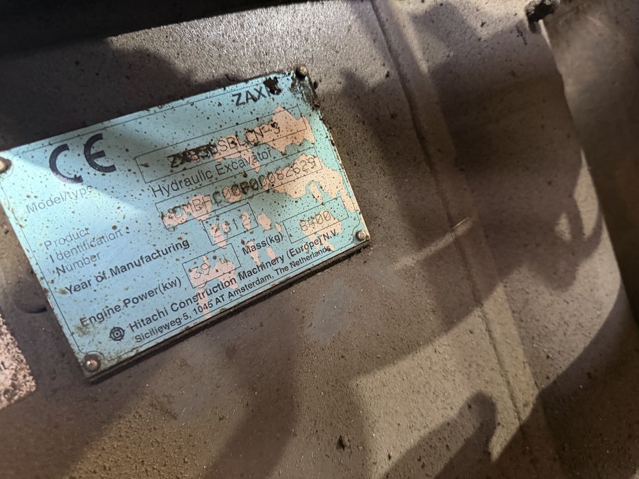 Vand escavator hitachi zaxis 85
